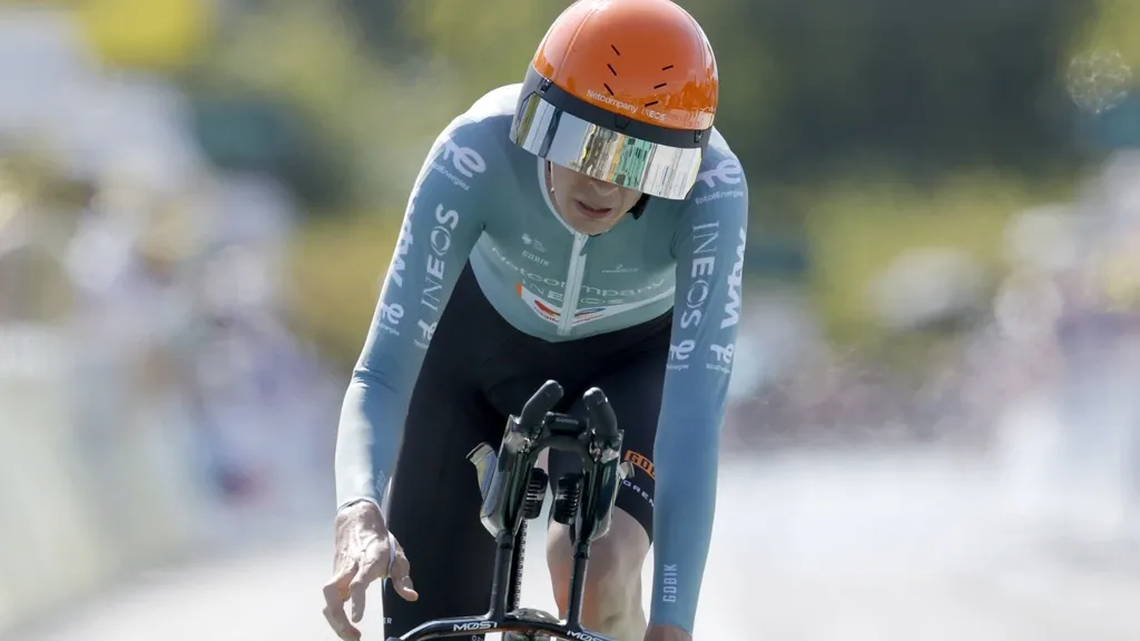 Arensman annoyed after missing time-trial start: 'My own responsibility'