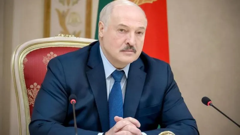 Lukashenko pardons 15 convicts, mostly women, including 13 branded as “extremists”