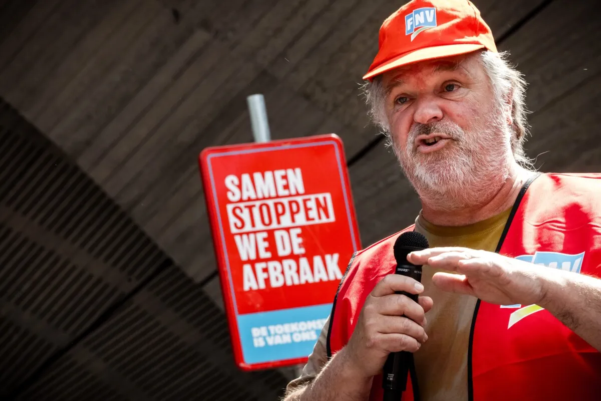FNV–PRO fling sparks anger and worries about politicised unionism