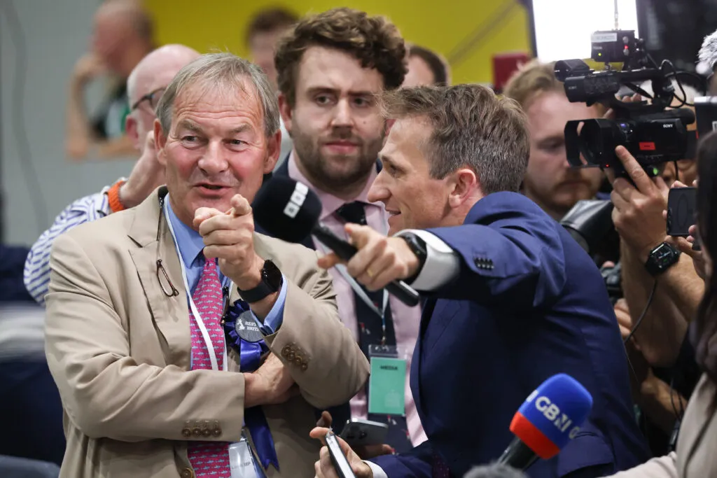 Deal or no deal: Farage set to lose either way as Restore Britain bites