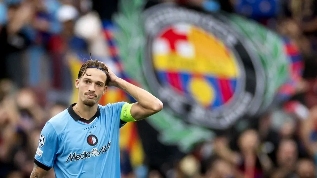 Feyenoord players noticeably upbeat: 'But conceded five goals, so no victory parade either'