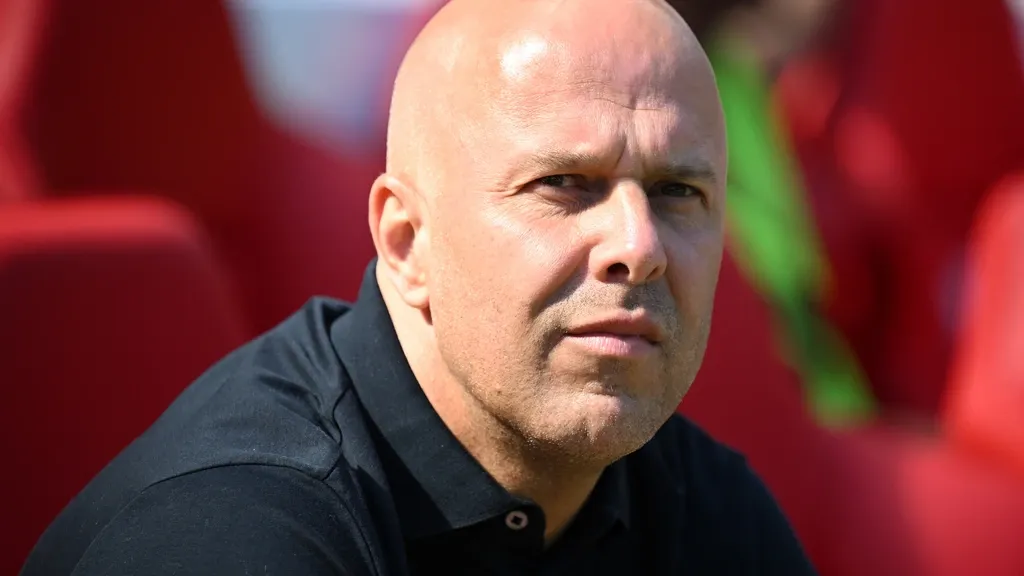 Slot will not become the new Netherlands coach; he stays in European club football